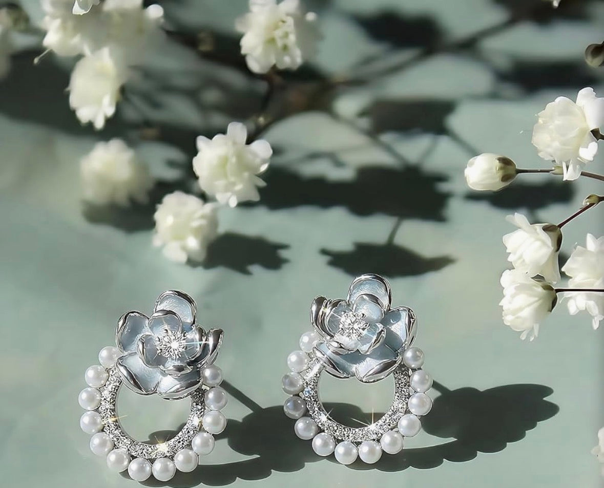 Pearl Flower Crystal Stud Earrings – Sterling Silver 925